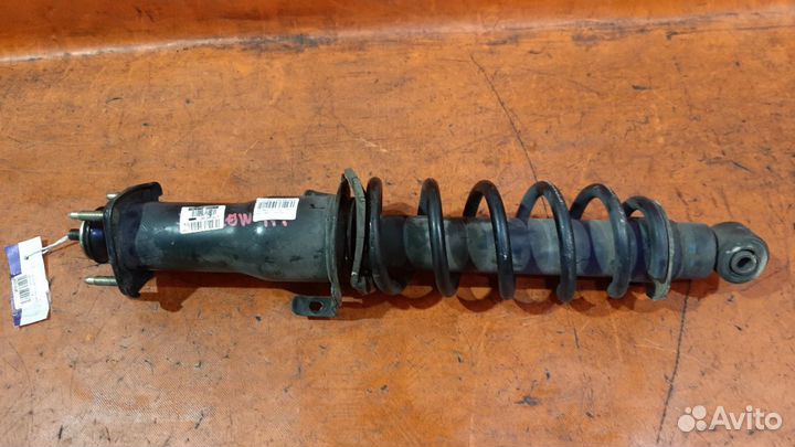 Амортизатор задний Toyota Mark ii blit JZX110W