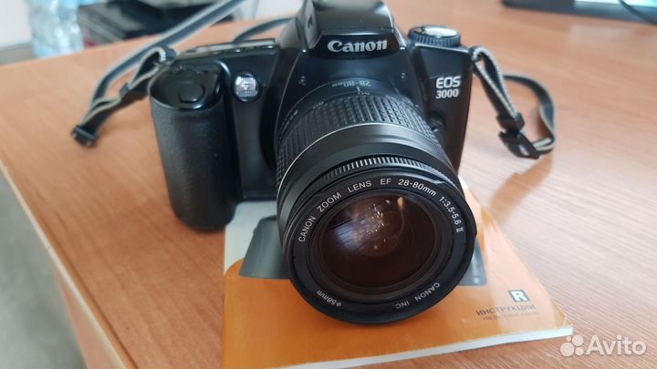 Canon EOS 3000