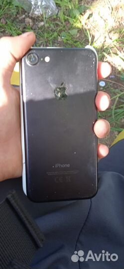 Мобильные телефоны бу iPhone 7