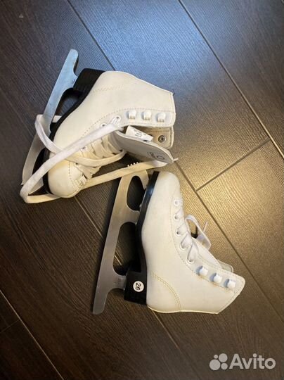 Фигурные коньки