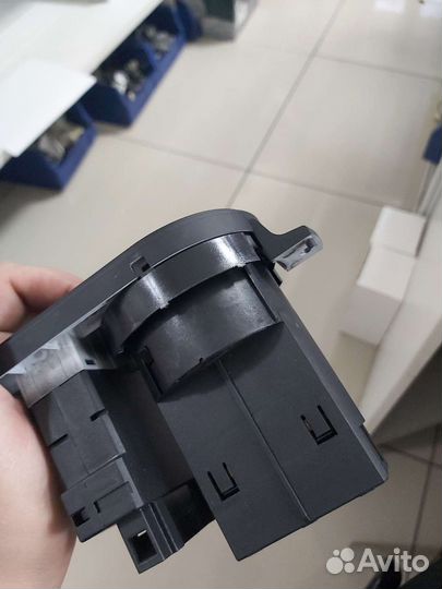 Блок управления светотехникой УАЗ Патриот