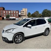 Peugeot 2008 1.6 AT, 2014, битый, 71 000 км, с пробегом, цена 555 555 руб.