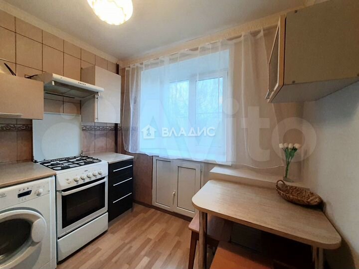 2-к. квартира, 43,8 м², 4/5 эт.