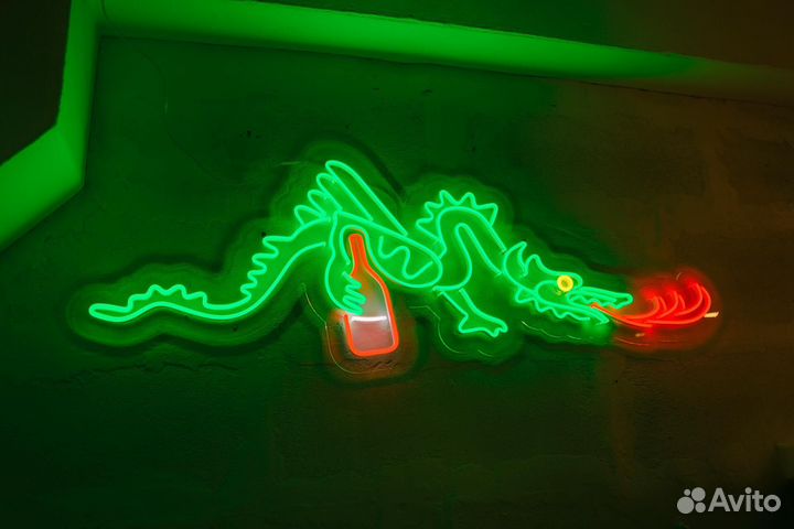 Неоновая вывеска