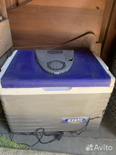 Автомобильный холодильник