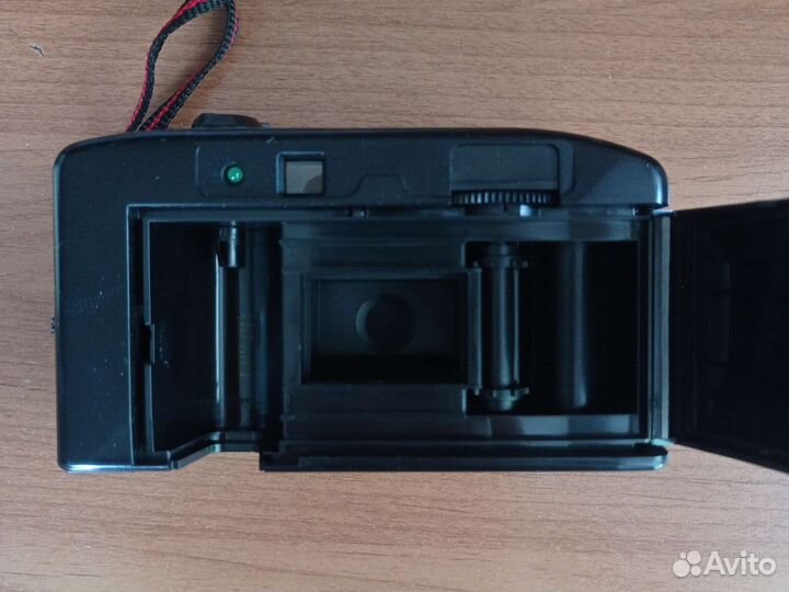 Пленочный фотоаппарат