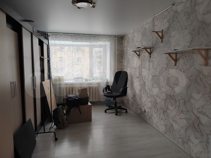 2-к. квартира, 42 м², 2/5 эт.