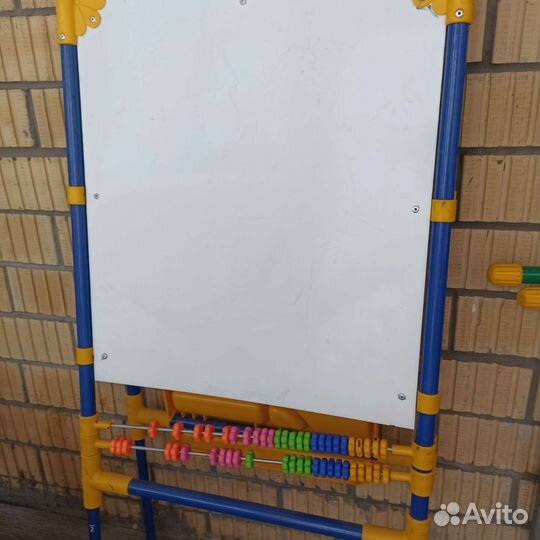 Двусторонний мольберт