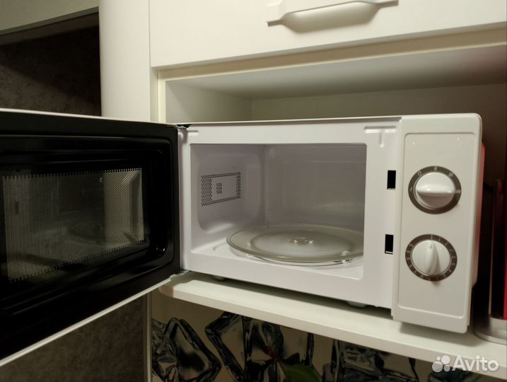 Микроволновка Mora