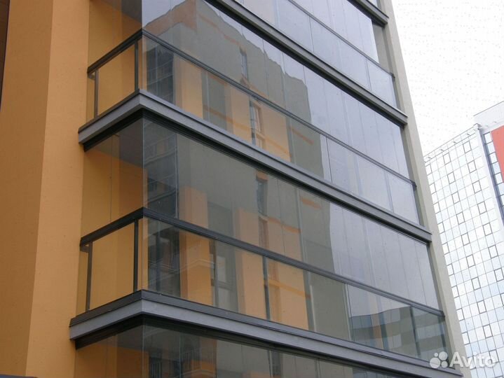 Балкон с панорамным остеклением