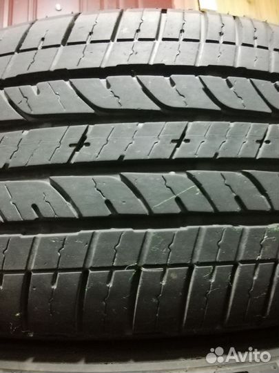 Bridgestone Dueler H/T 215/60 R17