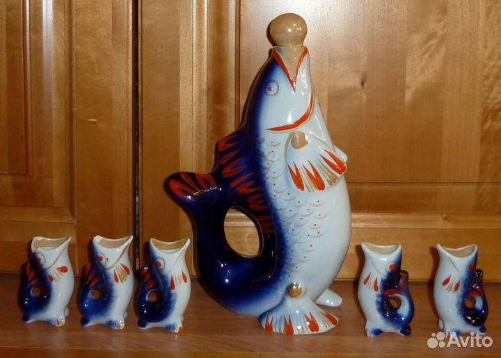 Графин кувшин