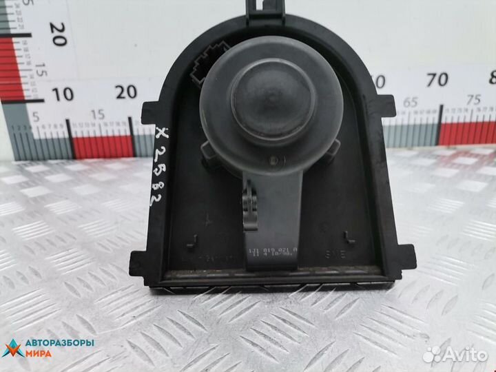 Моторчик печки Volkswagen Golf 3 1998 1J1819021C