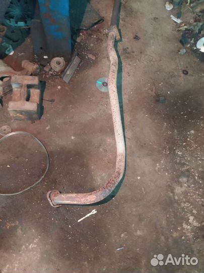 Приёмная труба Резонатор Дэу Нексия