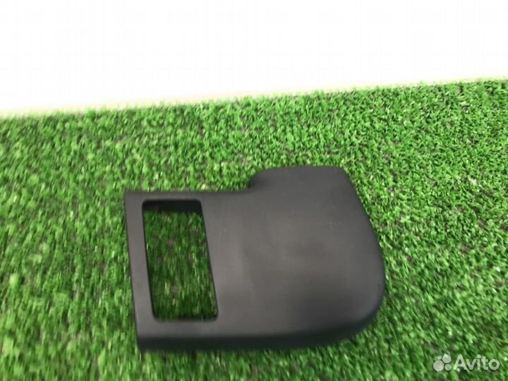 Накладка декоративная правая Audi A3 8P CCZ 2009