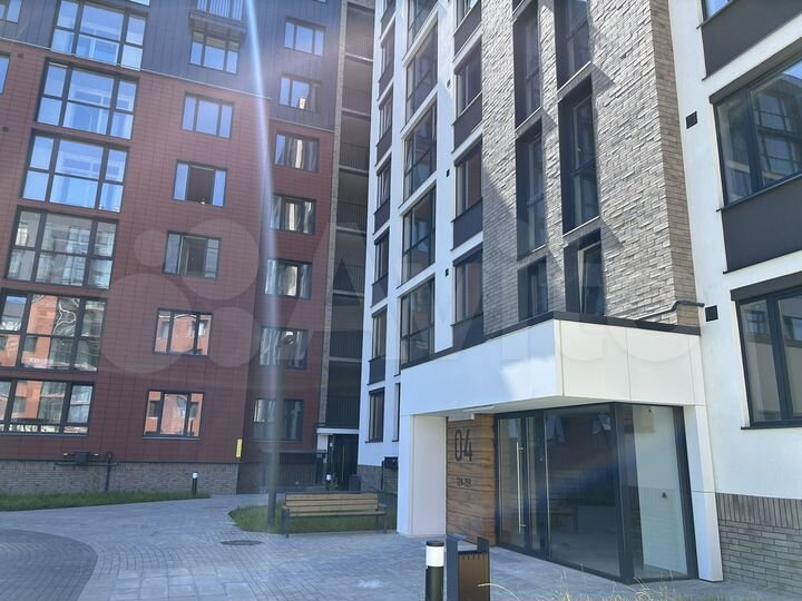 2-к. квартира, 64,8 м², 1/8 эт.