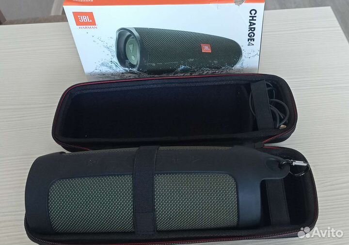 Колонка jbl charge 4
