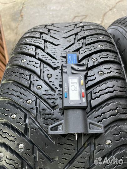 Nokian Tyres Hakkapeliitta 8 205/60 R16 92T