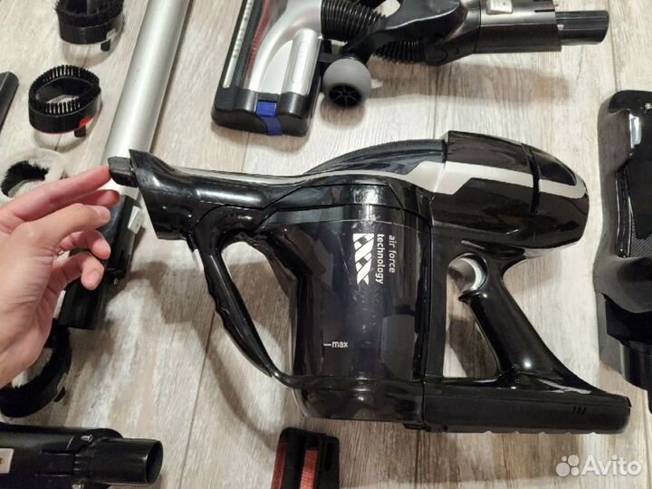 Пылесос вертикальный Tefal Air force