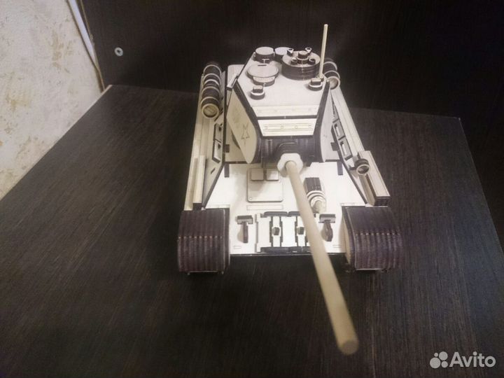 Модель Танка Т-34-85