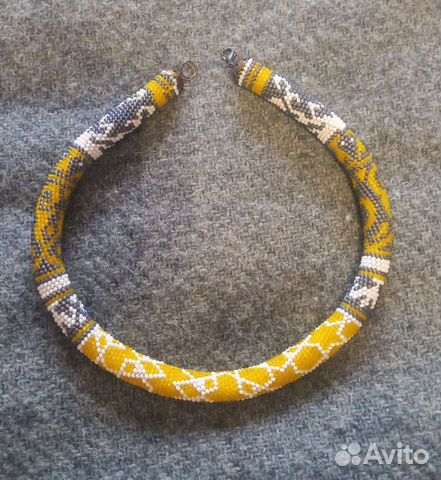 Ожерелье из бисера