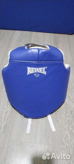 Защитный жилет для единоборств