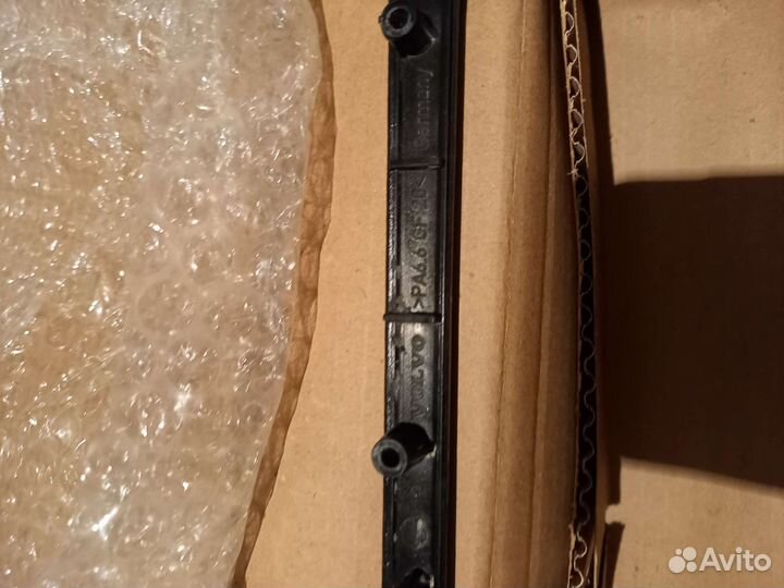 Рамка магнитолы volvo s60, v70/xc70 00-07