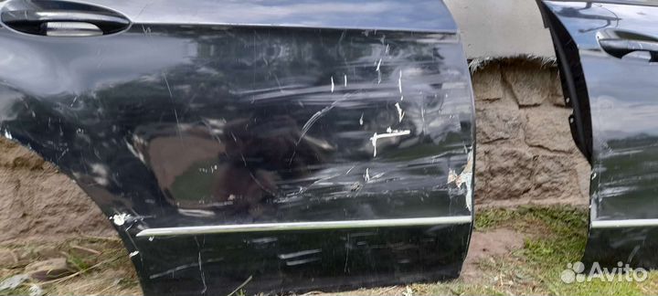 Двери правые на Mercedes E212