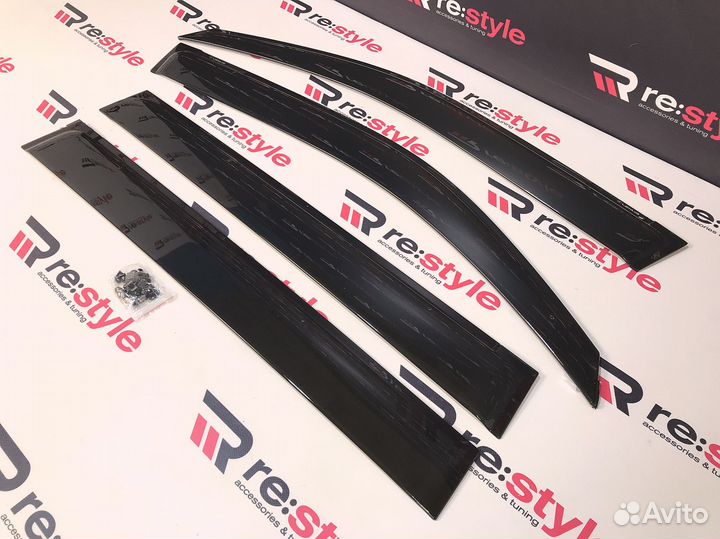 Ветровики Lexus LX570