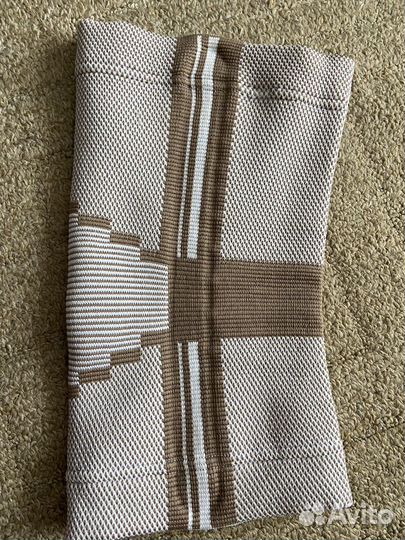 Бандаж на коленный сустав