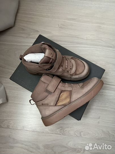 Демисезонные ботинки