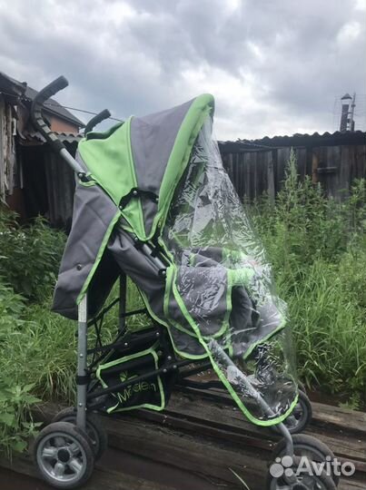 Прогулочная коляска