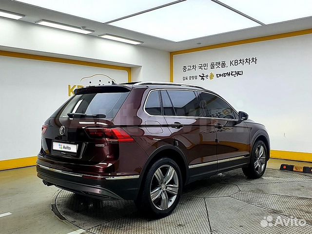 Volkswagen Tiguan 2.0 AMT, 2018, 67 000 км