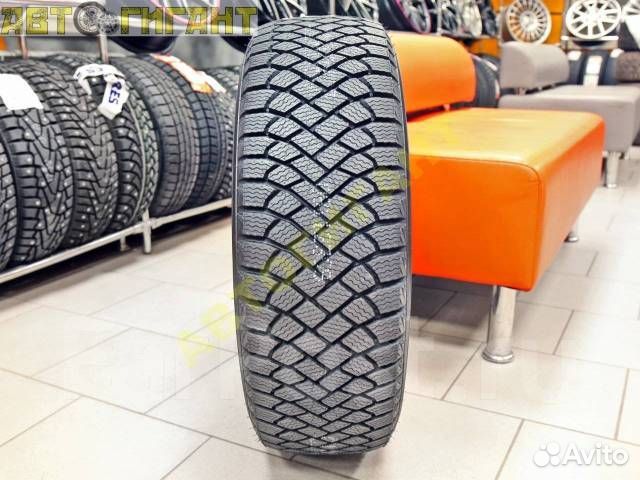 Maxxis Premitra Ice 5 SUV / SP5 235/55 R18 104T