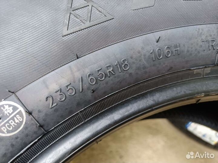 Triangle TR259 235/65 R18 106H