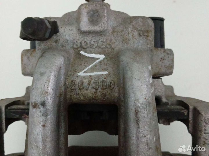 Суппорт тормозной 20/300 F32 F33 F36