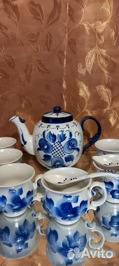 Фарфоровая посуда гжель