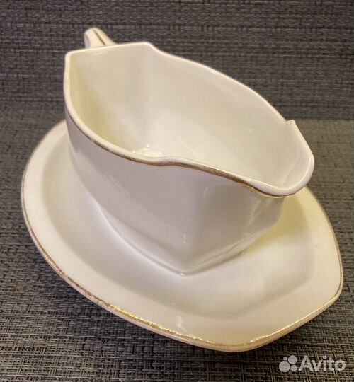 Соусник, Кузнецовский фарфор