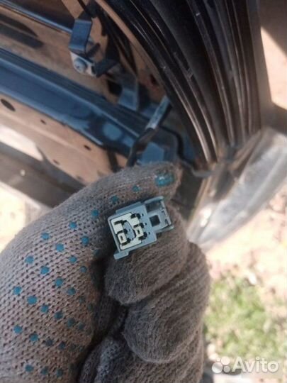 Зеркало левое Ford Focus 2008