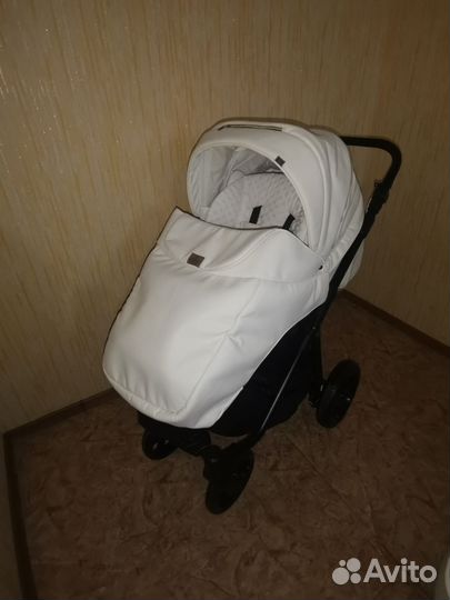 Bebe-Mobile Gusto 2 в 1 Белая эко-кожа