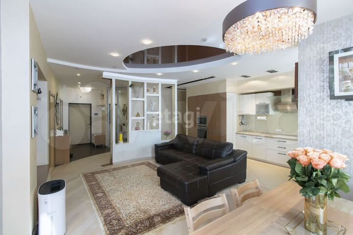 4-к. квартира, 134,7 м², 6/8 эт.