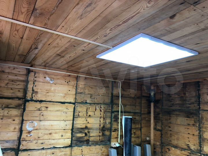 Дом 25 м² на участке 8 сот.