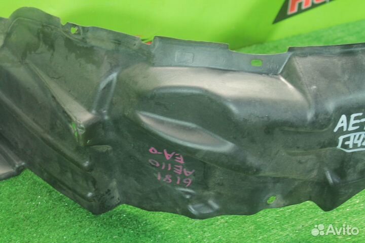 Подкрылок toyota AE110,AE111,AE111G,AE114,AE114G,A