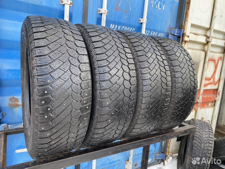 Continental ContiIceContact 4x4 235/60 R18 107T