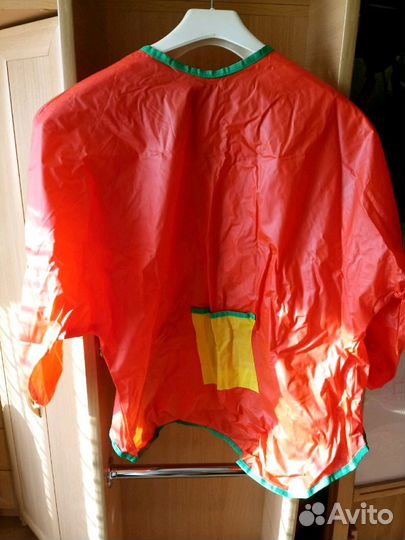 Накидка непромокаемая. для рисования, лепки, и дру