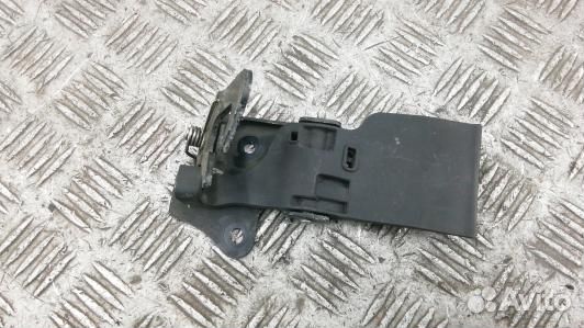 Замок капота audi A8 D4 (1BA09VR01)