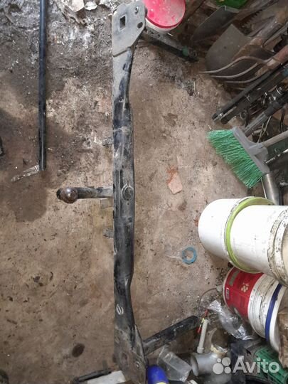 Запчасти на audi 100 c4