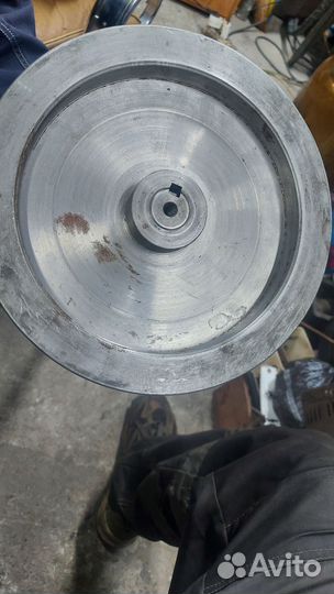 Токарные работы по металлу