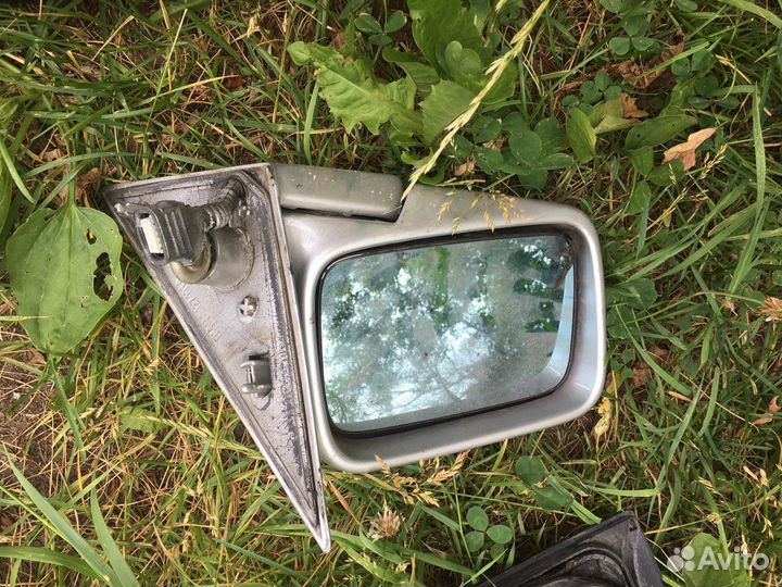 Зеркало левое BMW 7 серия Е32