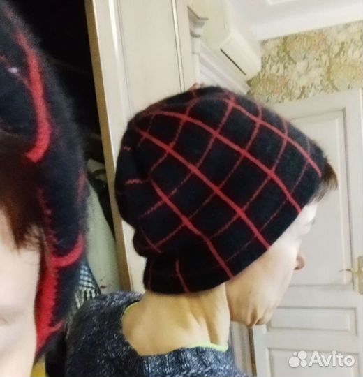Шапка женская вязаная ручная работа